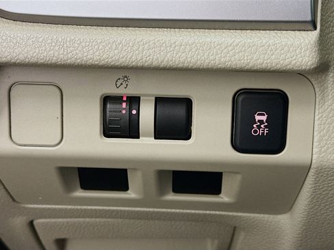 Used 2013 Subaru Impreza 2.0i Sport Limited image 17