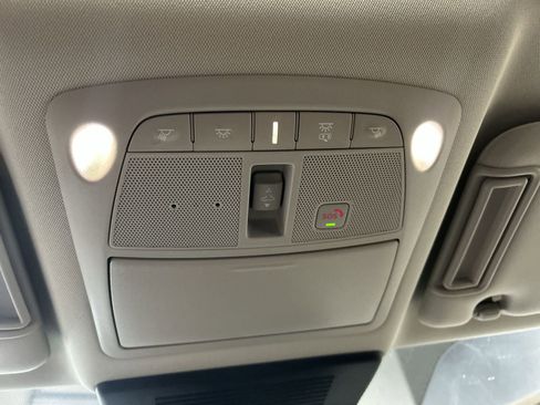 Certified 2024 Nissan Armada SL w/ Captain's Chairs Package AWD/4WD image 19