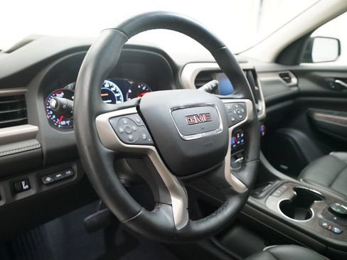 Used 2023 GMC Acadia Denali w/ Trailering Package AWD/4WD image 8