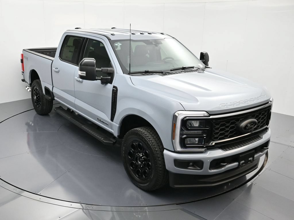 New 2026 Ford F250 Lariat w/ Black Appearance Package AWD/4WD image 31