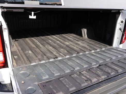 Used 2024 GMC Sierra 1500 Denali Ultimate image 18