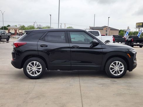 New 2026 Chevrolet TrailBlazer LS image 7