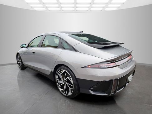 Certified 2025 Hyundai Ioniq 6 SEL image 5