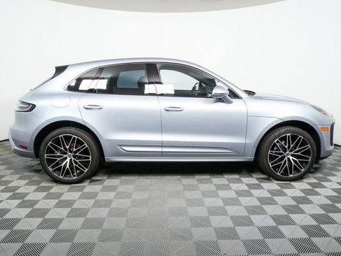 Certified 2023 Porsche Macan image 27