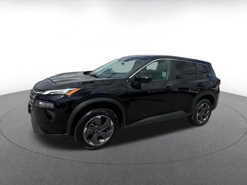 Used 2025 Nissan Rogue SV FWD image 8
