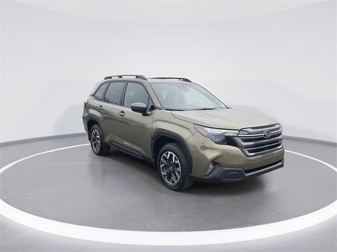 New 2025 Subaru Forester Premium image 2