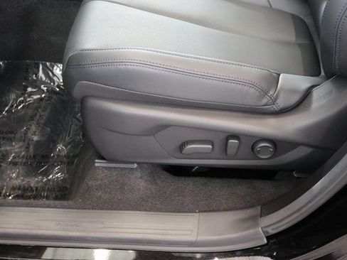 New 2026 Subaru Forester Touring AWD/4WD image 13