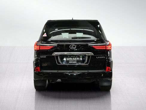 Used 2018 Lexus LX 570 4WD image 4