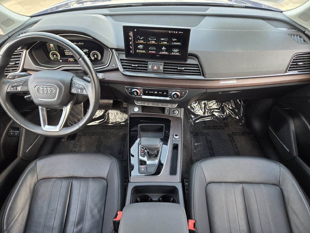 Used 2021 Audi Q5 e Premium Plus w/ Premium Plus Package AWD/4WD image 33
