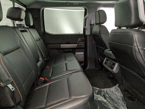 New 2025 Ford F350 Lariat w/ Lariat Ultimate Package image 25