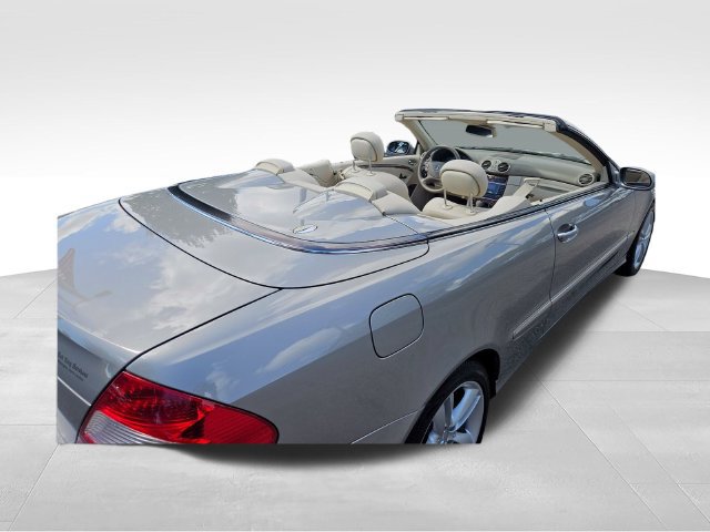 Used 2007 Mercedes-Benz CLK 350 Cabriolet image 28