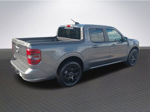 New 2025 Ford Maverick Lobo image 4