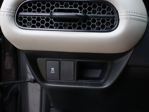 New 2026 Honda HR-V LX image 37