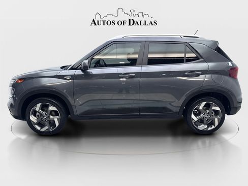 Used 2025 Hyundai Venue SEL FWD image 5
