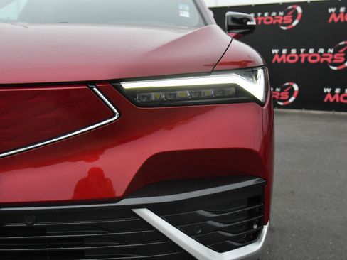 Used 2024 Acura ZDX A-Spec image 11