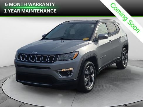 Used 2018 Jeep Compass Limited image 1