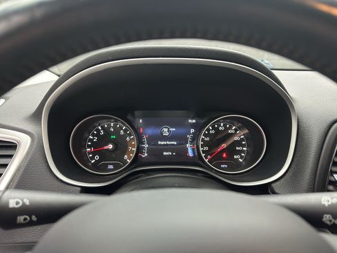 Used 2018 Jeep Compass Latitude w/ Popular Equipment Group AWD/4WD image 10