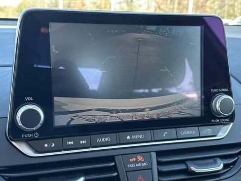 Certified 2025 Nissan Altima 2.5 S image 4