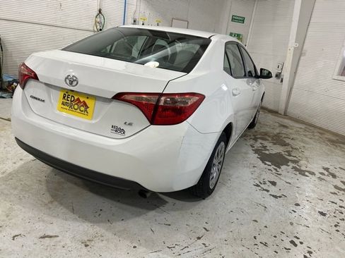 Used 2019 Toyota Corolla L image 5