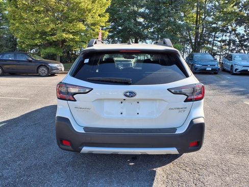 Used 2024 Subaru Outback Limited XT image 4