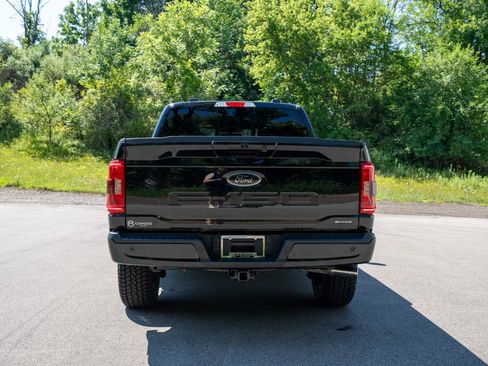 Used 2022 Ford F150 XLT w/ Equipment Group 302A High AWD/4WD image 4