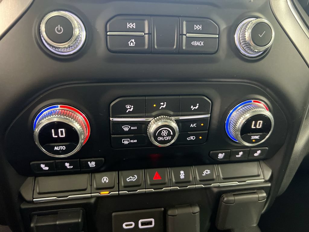 Used 2020 GMC Sierra 1500 SLT w/ SLT Convenience Package AWD/4WD image 16