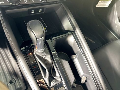 Used 2025 Honda Accord Touring image 18