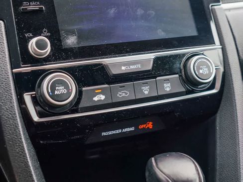 Used 2020 Honda Civic Sport image 22