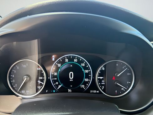 Used 2020 Buick Envision Premium AWD/4WD image 30