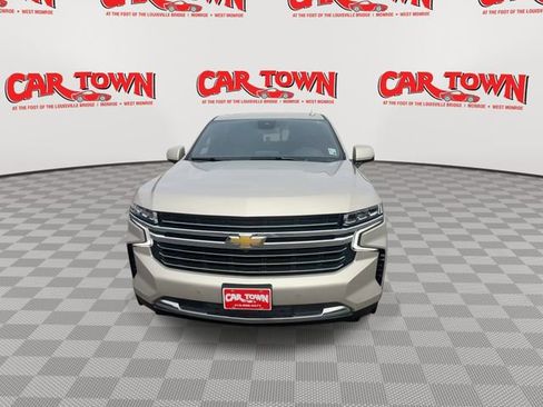 Used 2023 Chevrolet Tahoe LT w/ LT Signature Plus Package image 3