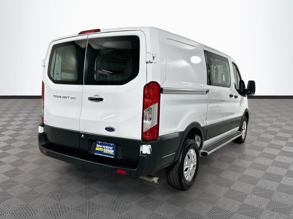 Used 2025 Ford Transit 250 Low Roof w/ Exterior Upgrade Package RWD image 7