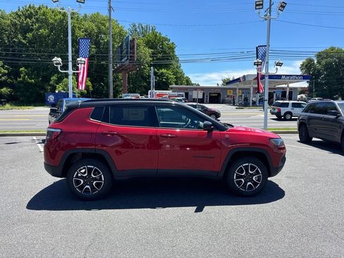 New 2026 Jeep Compass Trailhawk AWD/4WD image 4