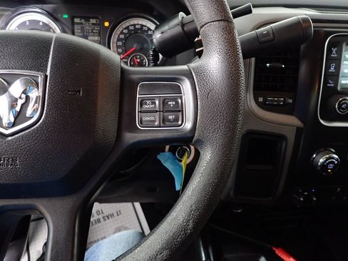 Used 2017 RAM 2500 Tradesman w/ Chrome Appearance Group AWD/4WD image 31