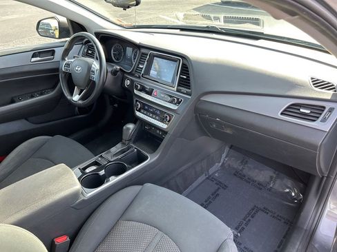 Used 2019 Hyundai Sonata SEL w/ Winter Weather Package image 47