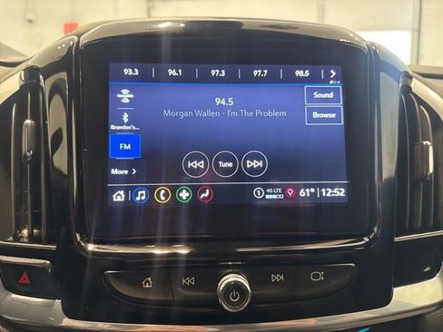 Certified 2023 Chevrolet Traverse LT image 21