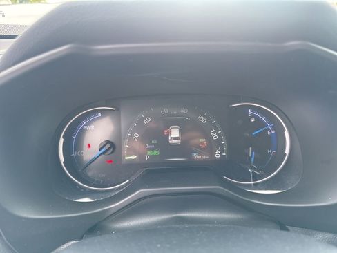 Used 2020 Toyota RAV4 Limited w/ Carpet Mat Package image 7