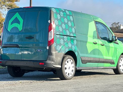 Used 2020 Ford Transit Connect XL image 5