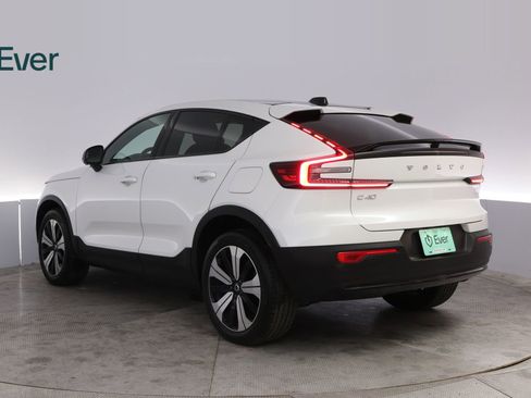 Used 2023 Volvo C40 P8 Recharge Plus AWD/4WD image 17