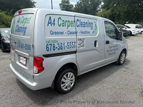 Used 2017 Nissan NV200 SV FWD image 9