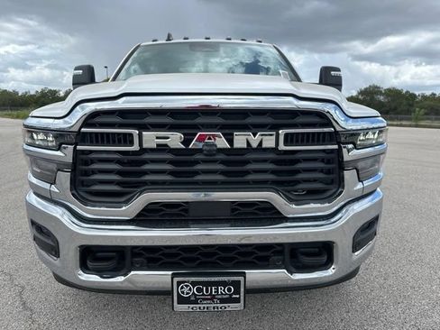 New 2026 RAM 3500 Lone Star AWD/4WD image 8