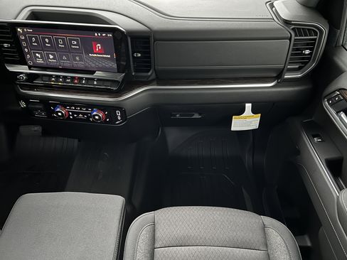 New 2026 GMC Sierra 1500 Elevation image 34