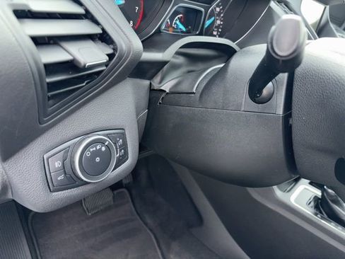 Used 2018 Ford Escape SE w/ SE Sync 3 Package image 24