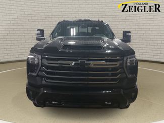 Used 2024 Chevrolet Silverado 3500 High Country w/ High Country Premium Package video 2