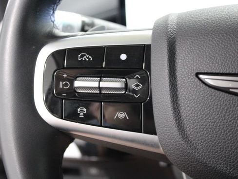 Used 2025 Genesis G80 2.5T AWD/4WD image 33