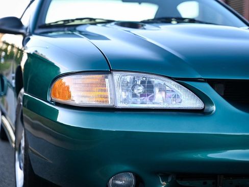 Used 1997 Ford Mustang Cobra image 19