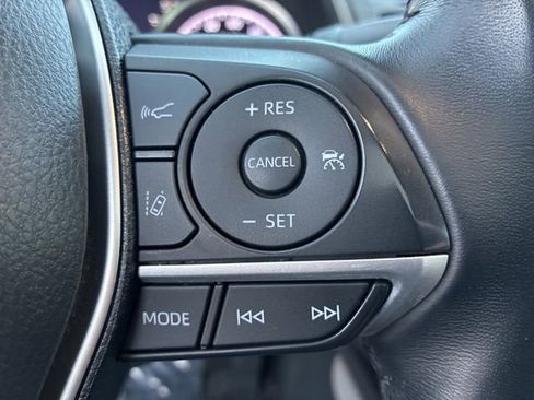 Used 2023 Toyota Camry XLE image 30