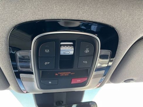 Used 2023 Hyundai Santa Fe Limited image 25