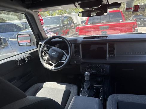 Used 2025 Ford Bronco Big Bend image 13