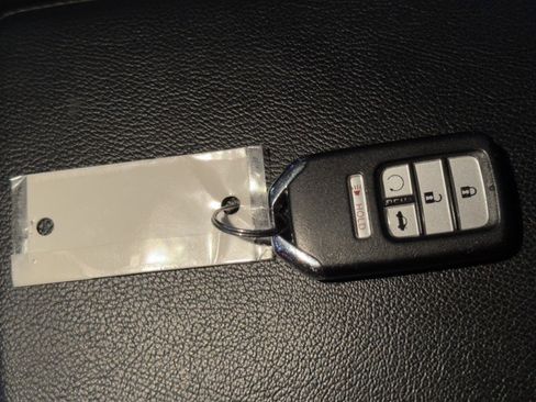 Used 2018 Honda Accord Touring image 41