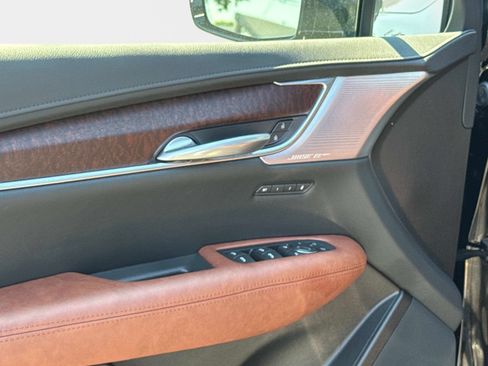 New 2026 Cadillac XT5 Premium Luxury w/ Driver Assist Package FWD image 16